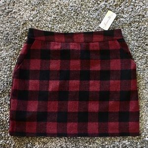 Forever 21 Plaid Miniskirt (NEVER WORN)